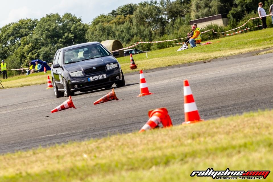 Slalom Flugplatz Mainz-Finthen - www.rallyelive.com