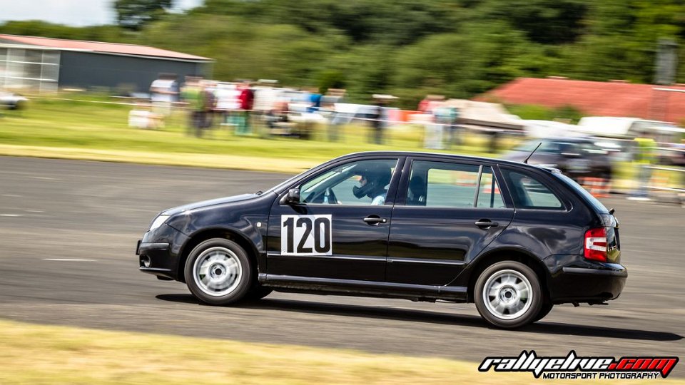 Slalom Flugplatz Mainz-Finthen - www.rallyelive.com